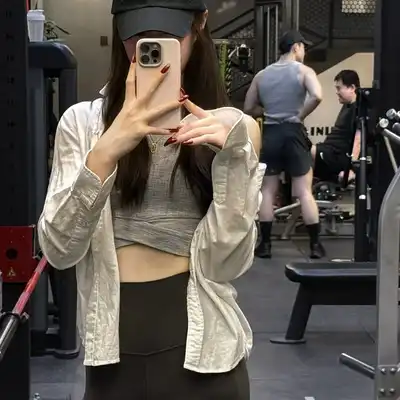 沈彤